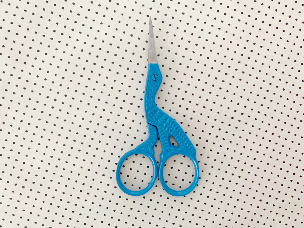 Stork Bird Embroidery Scissors – Small Stainless Steel Crane Design, Purple, 3.5 Inches (1 Pair)