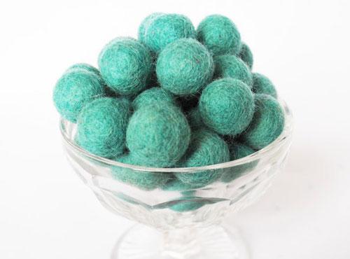 wool felt balls - aqua-Cloud Craft