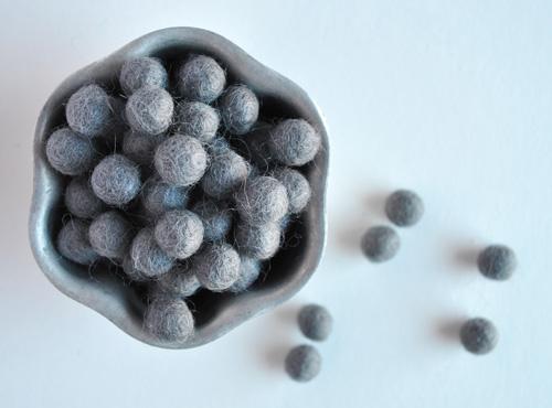 1cm wool felt balls - grey-Cloud Craft