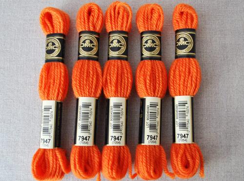 DMC Tapestry Wool - 7947 - matches 'Oh My Darlin' felt-Cloud Craft